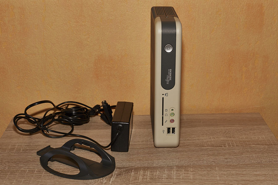 The Fujitsu Futro S400: Your Mini-Server Solution for Home Use
